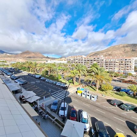 Newly Reformed 2 Bedroom Apartment In The Center Of Los Cristianos Los Cristianos  Eksteriør billede