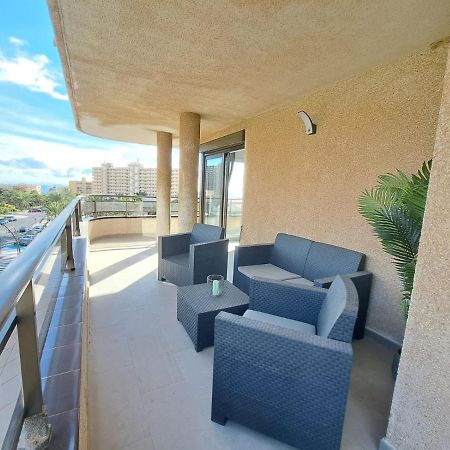 Newly Reformed 2 Bedroom Apartment In The Center Of Los Cristianos Los Cristianos  Eksteriør billede